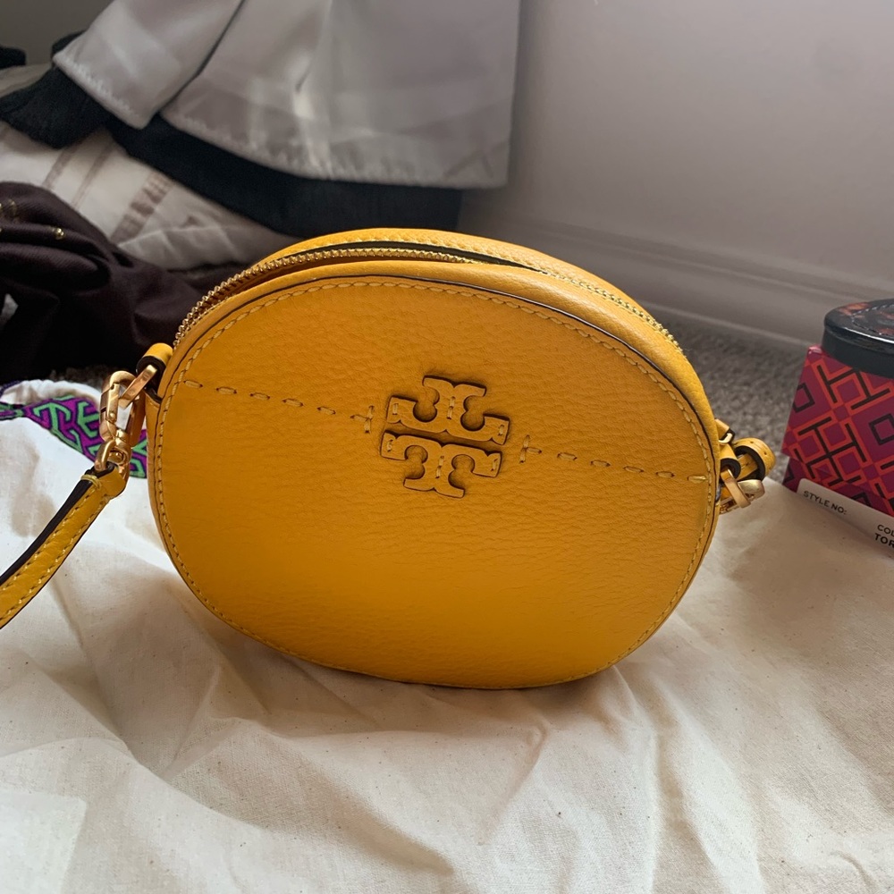 Tory Burch McGraw round crossbody